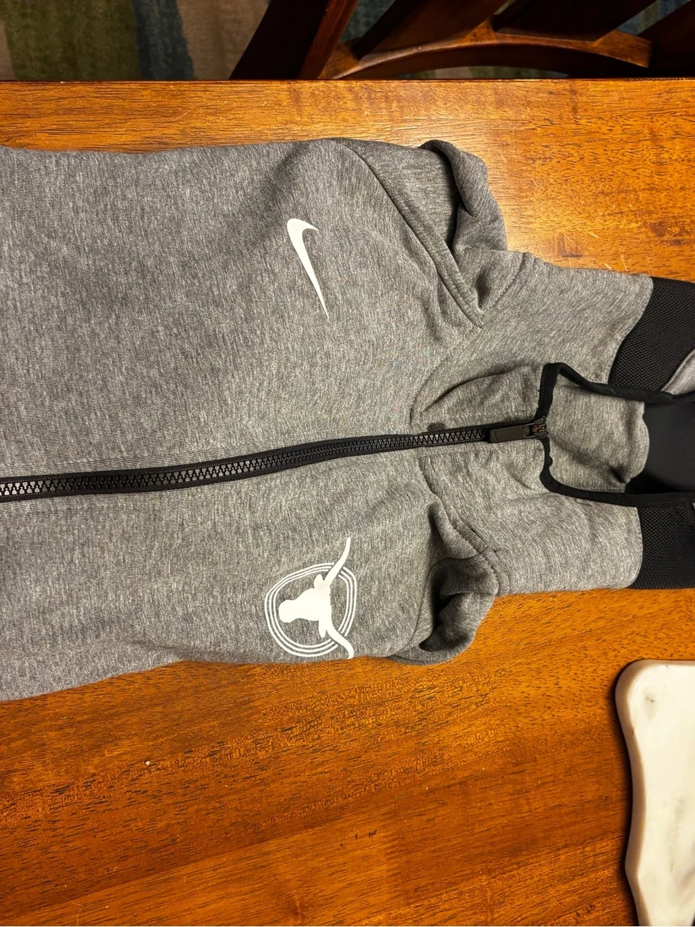 Nike UT Austin Men’s Gray and Black Full-Zip Hooded Performance Jacket medium